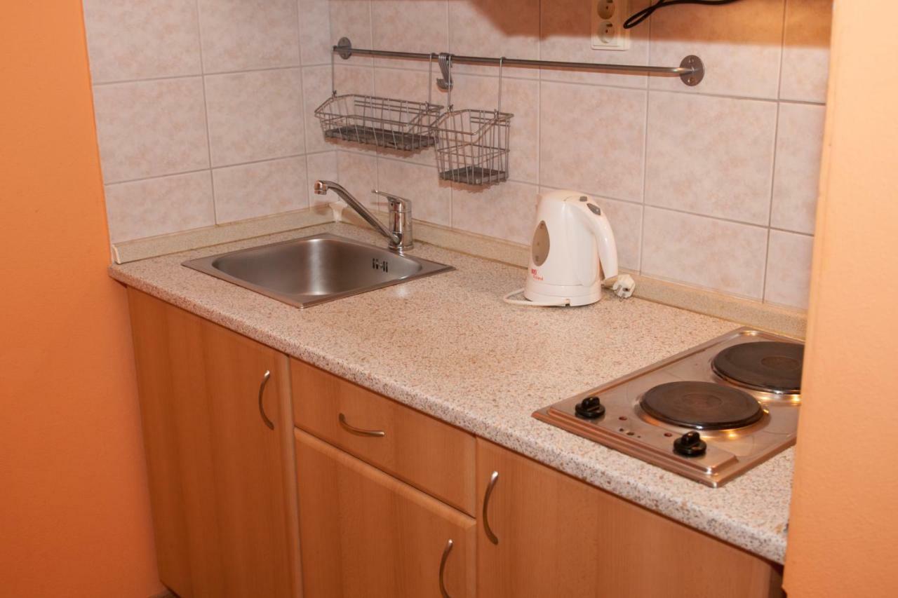 Family Apartments Spiezovec Доновали Екстериор снимка
