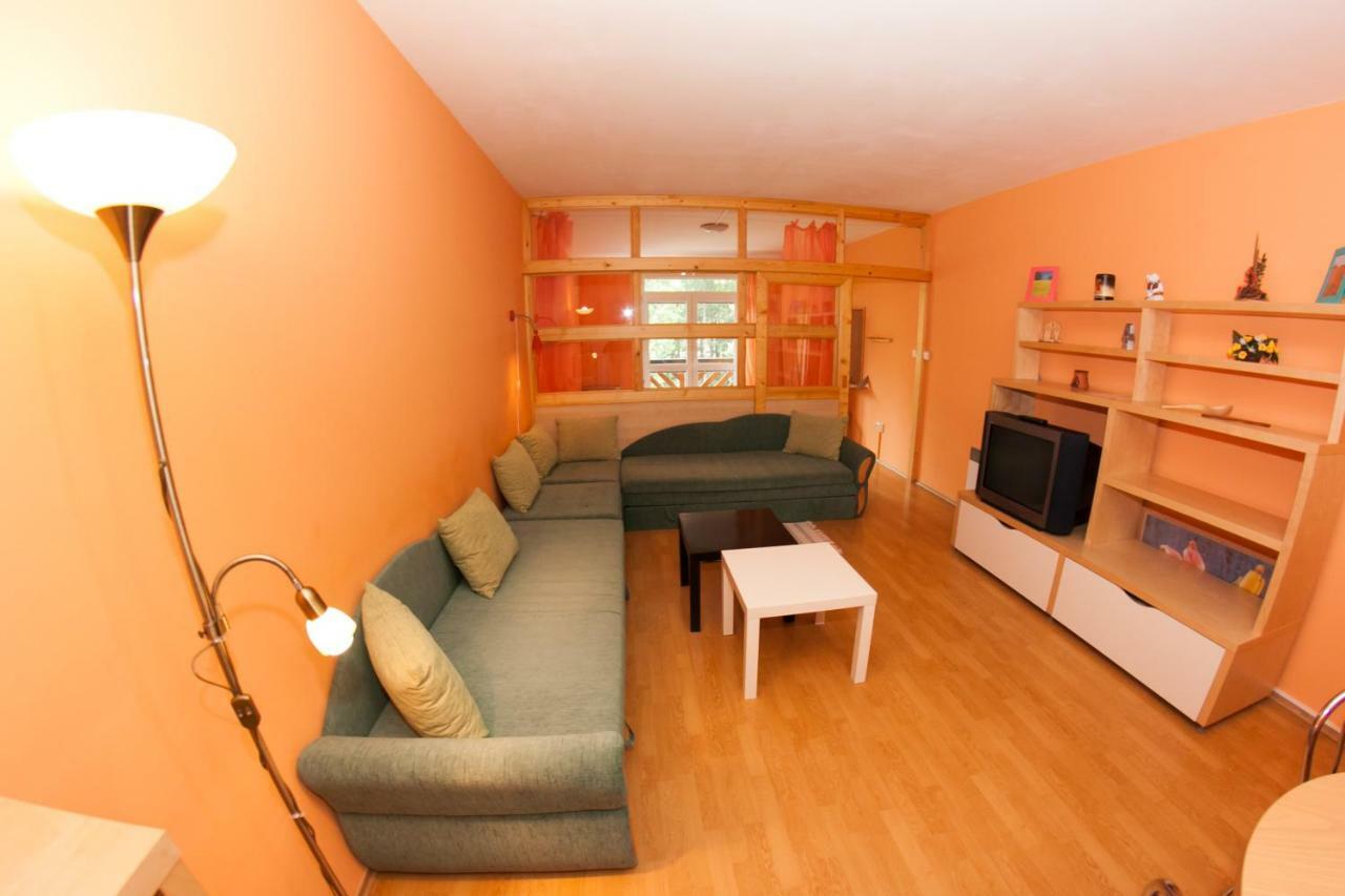 Family Apartments Spiezovec Доновали Екстериор снимка
